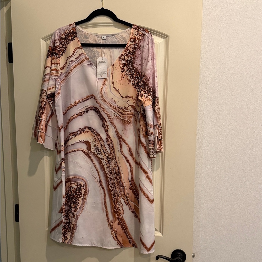 Women's Marble-Print V-Neck Tunic Dress - White & Brown